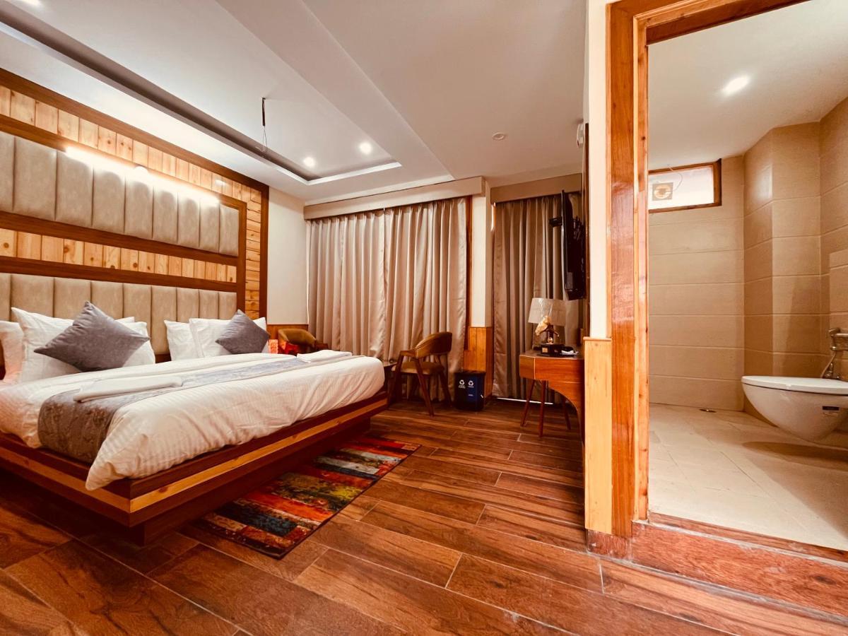 Le Green Resort, Mall Road Manali Exteriér fotografie